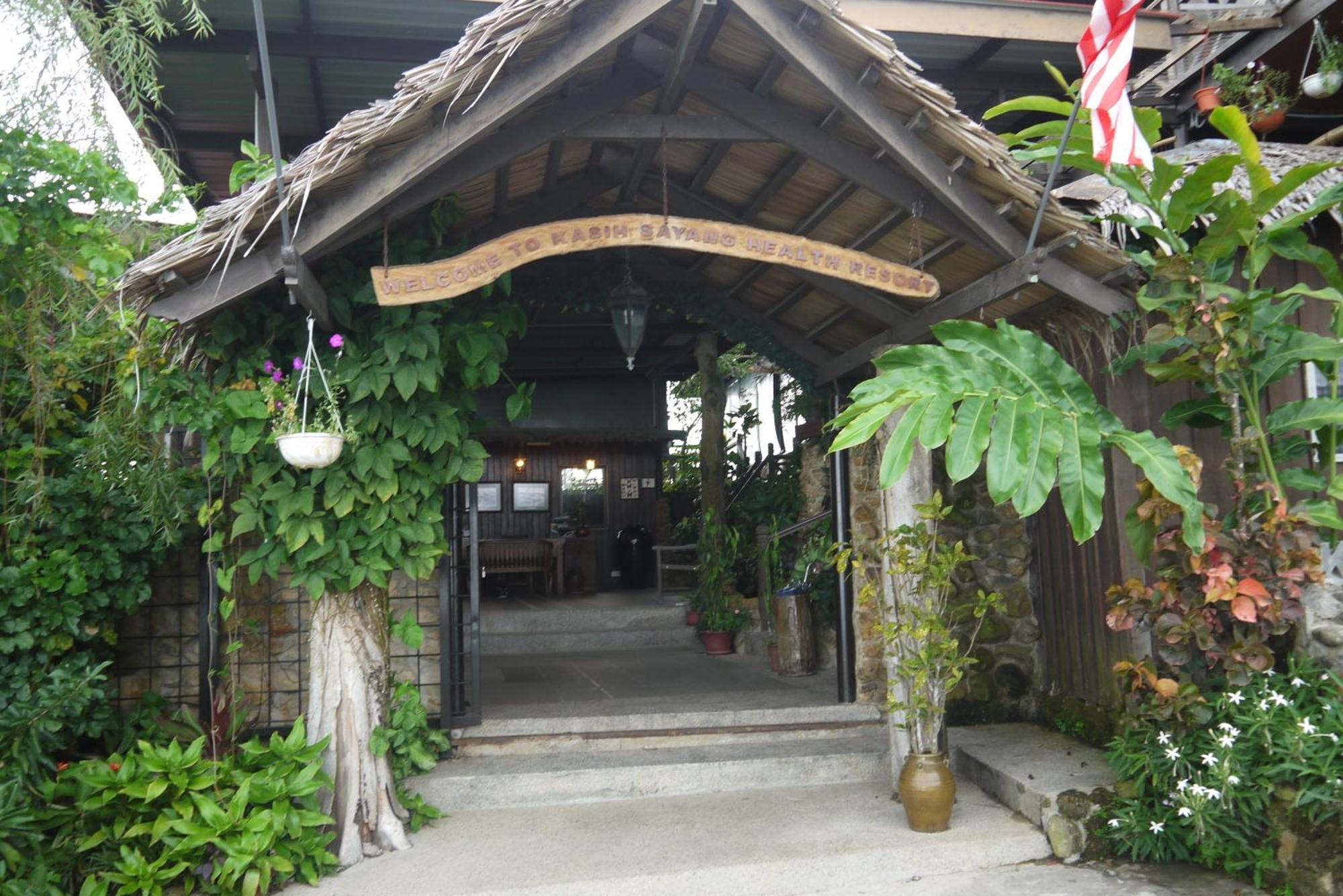 Kasih Sayang Hill Resort Кота Кинабалу Екстериор снимка