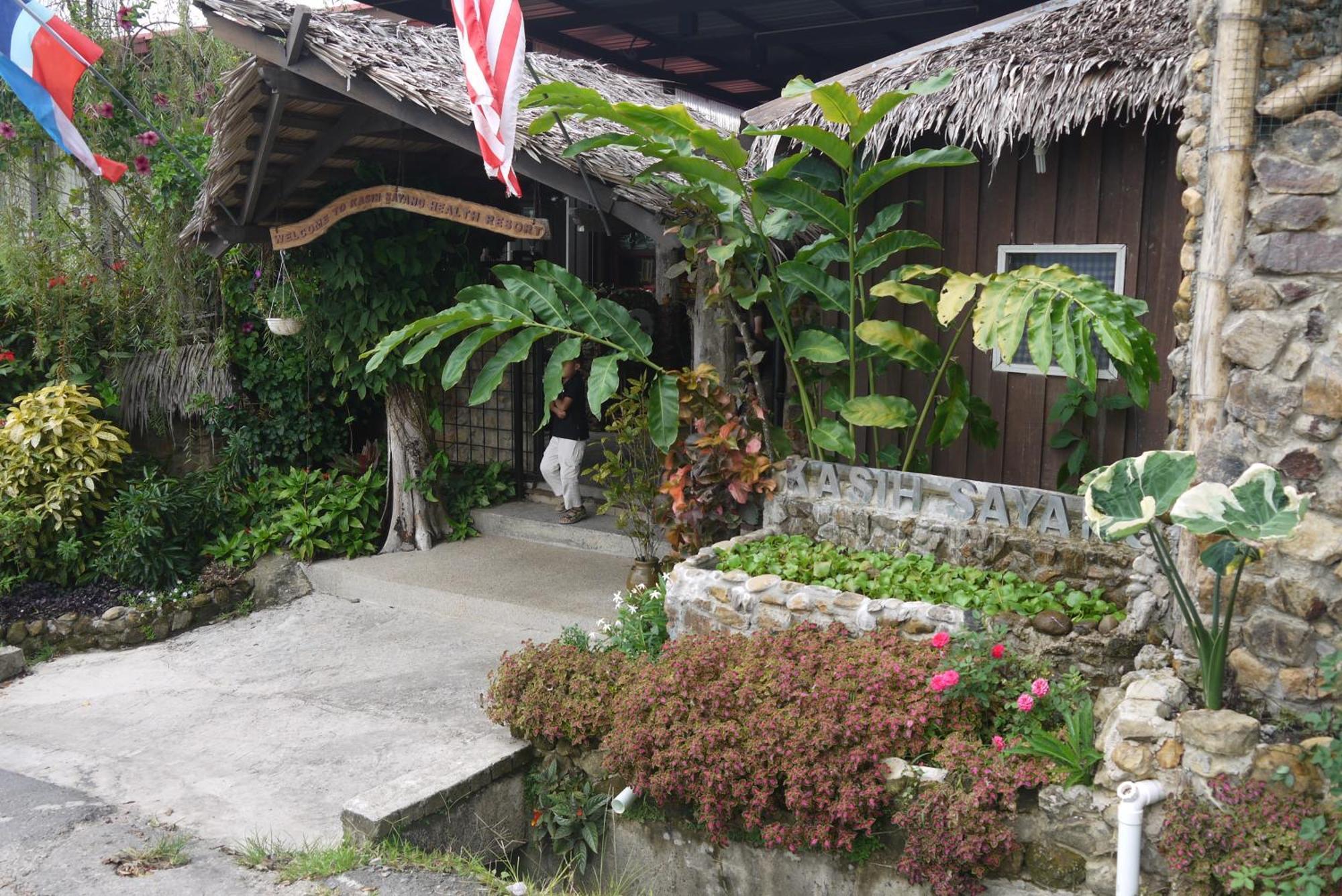 Kasih Sayang Hill Resort Кота Кинабалу Екстериор снимка